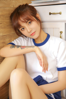 宝宝腿趴开一点就不会疼的原因和预